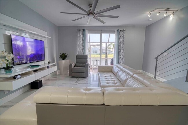 Photo - 1261 Presidio Dr