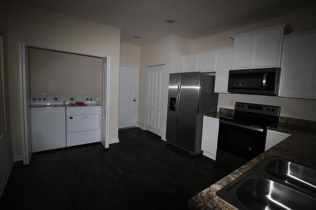 Photo - 8071 Echo Springs Rd