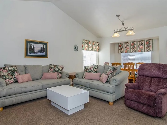 Photo - 1519 W Turtle Dove Ln