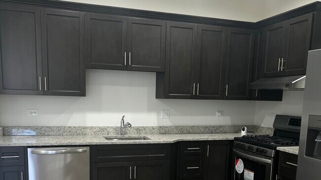 Photo - 6227 S St Lawrence Ave