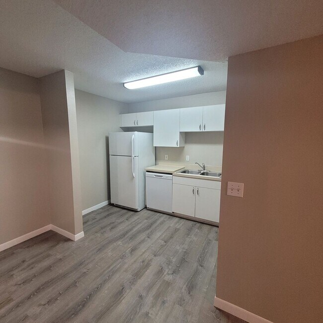 Photo - 1/1 condo on ground floor available now in Rockledge Unit 106