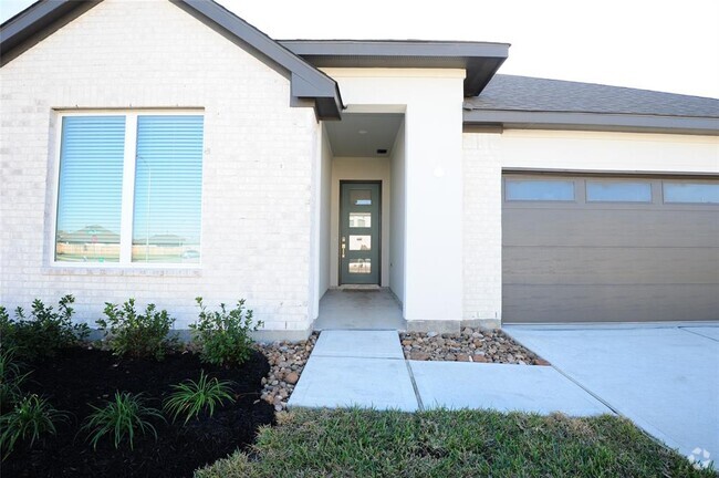 Building Photo - 22827 Castello Lakes Dr Rental