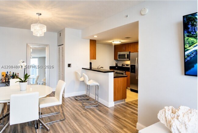 Photo - 601 NE 23rd St Unit 1501