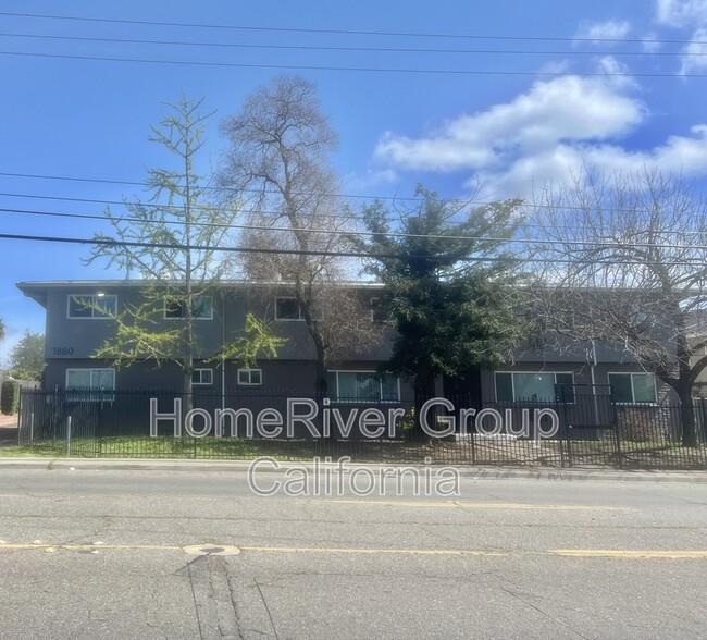 Building Photo - 1860 Ethan Way Rental