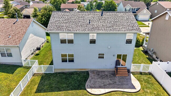 330 Wabash Woods Way