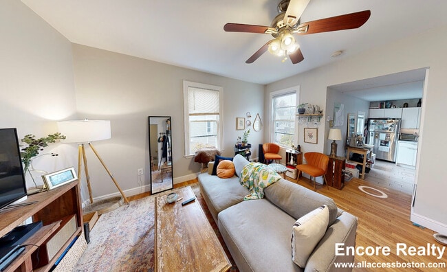 Photo - 13 Pleasant St Apartments Unit 2