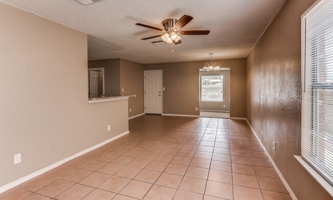 Photo - Charming Eastside Home with Refrigerated Air and Easy Access to Ft. Bliss and Loop 375
