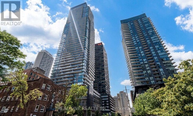 Photo - 39 Roehampton Ave Unit 3703