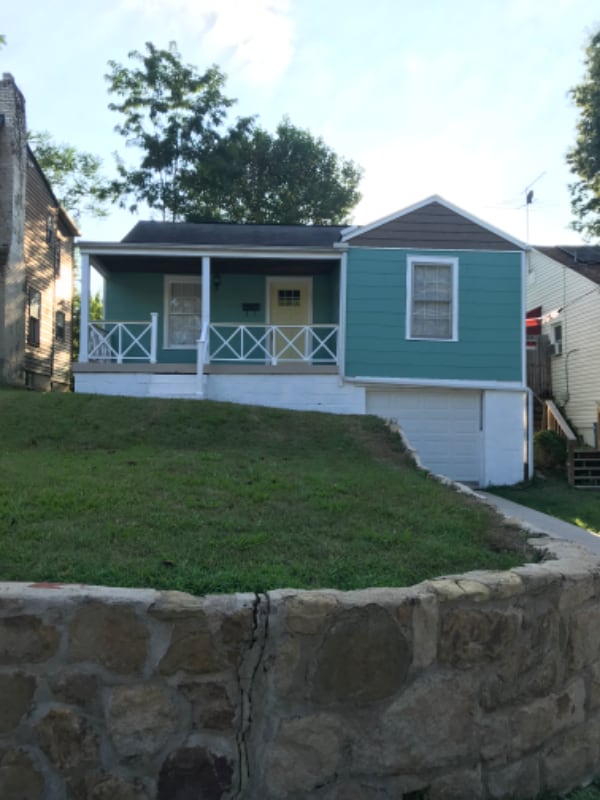 Building Photo - 227 Green Oak Dr Rental