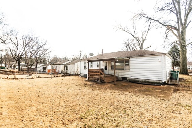 Photo - Charming & Spacious Home in Bellefontaine Neighbors – Move-In Ready!