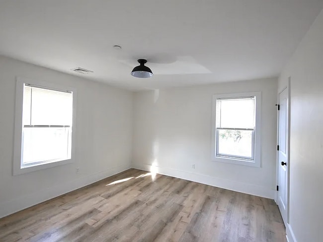 Photo - 14 Vinton St Unit 3b