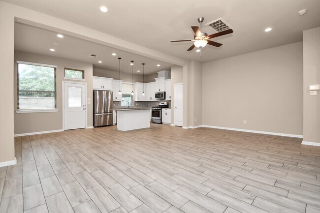 Photo - 4220 Merry Mill Dr