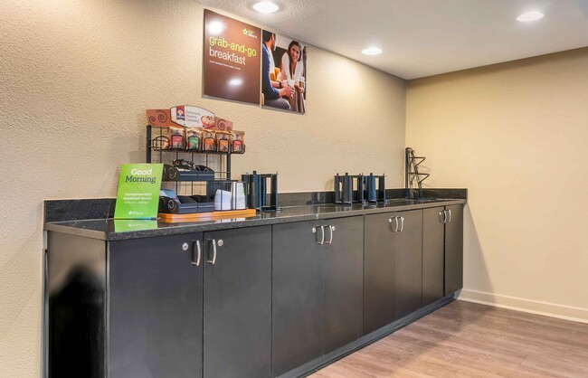 Photo - Furnished Studio-Columbus - Tuttle