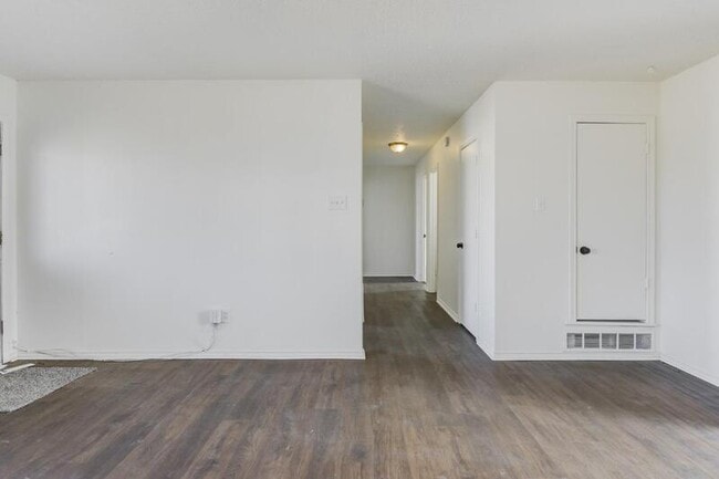 Photo - 4407 Marshall St