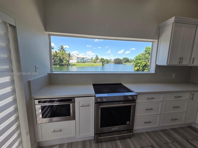 Photo - 15037 Brighton Ln