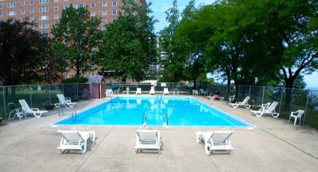 Pool - 11820 Edgewater Dr Unit 407