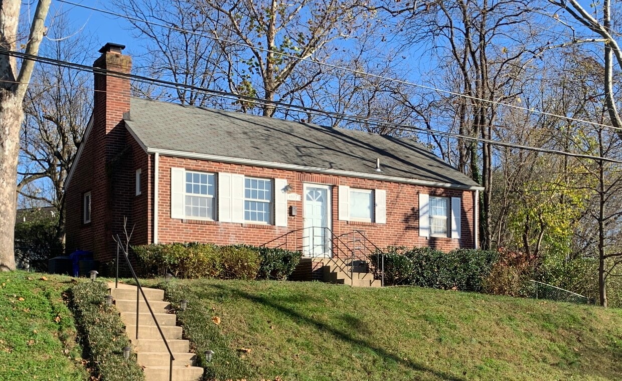 Photo - 4703 Saul Rd (Kensington, MD)