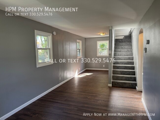 Photo - 2340 22nd St NE