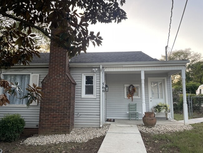 Photo - 566 1st Ave N
