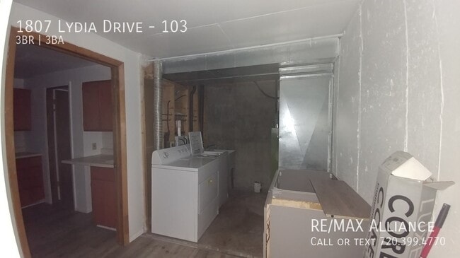 Photo - 1807 Lydia Dr
