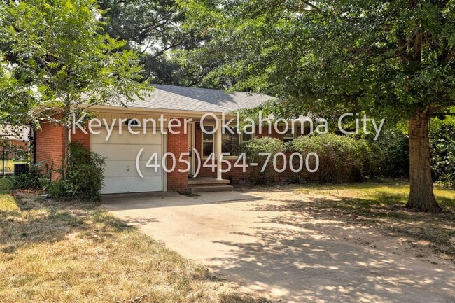 Photo - 1520 Rowena Ln