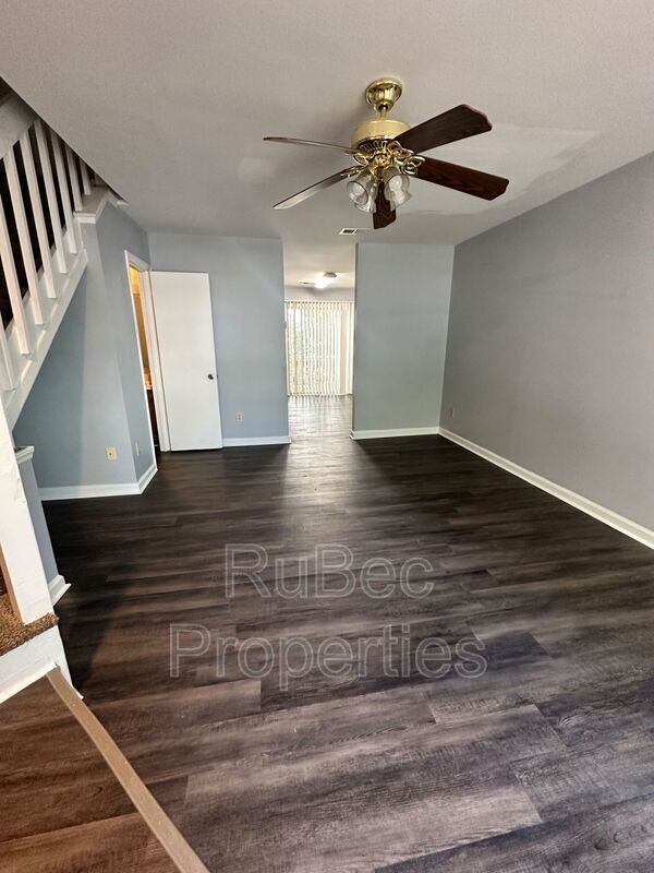 Photo - 6303 Windsor Gate Ln