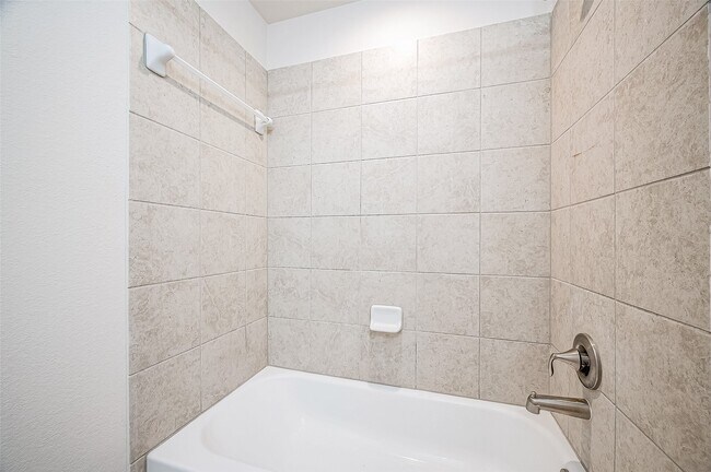 Photo - 3406 Water Lilly Way