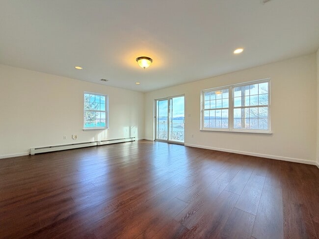 Photo - 36 Rockland St