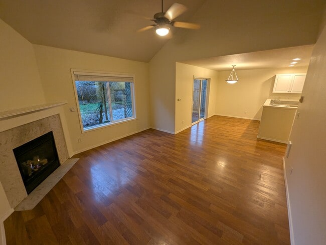 Photo - 3144 SE Sternwheeler Dr