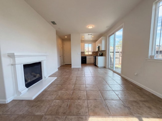 Photo - 400 Caravaggio Cir