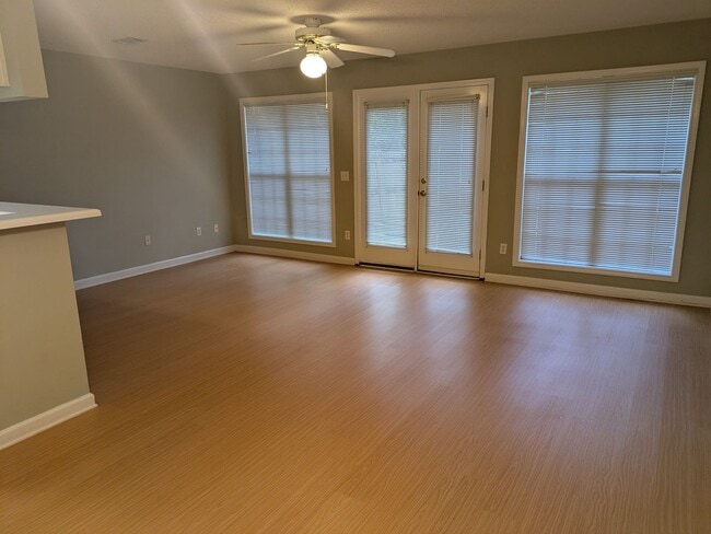 Photo - 178 Woodmere Dr Unit 178 Woodmere Drive