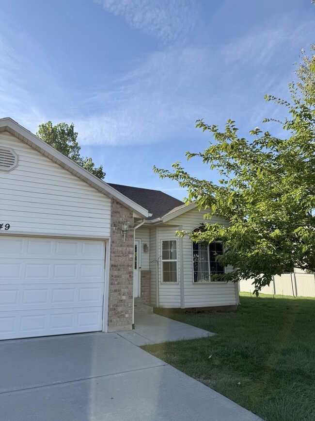 Photo - Your Perfect 5-Bedroom Retreat in Harrisvi...