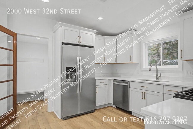 Photo - 2000 32nd St