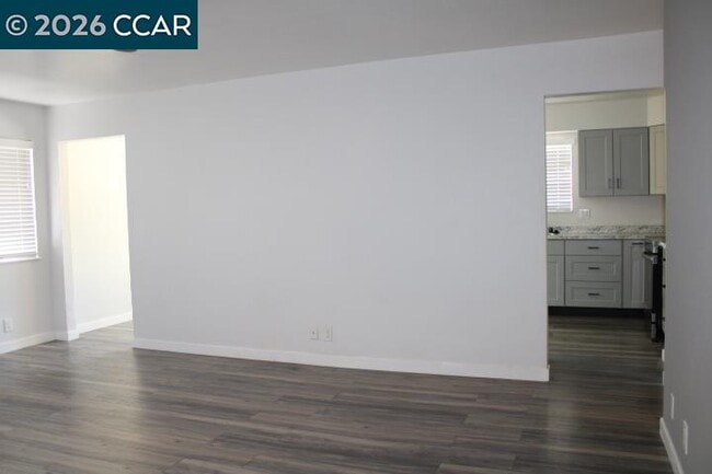 Photo - 130 Aster Ct