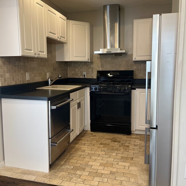 Photo - 2015 South Blvd Unit 1/2