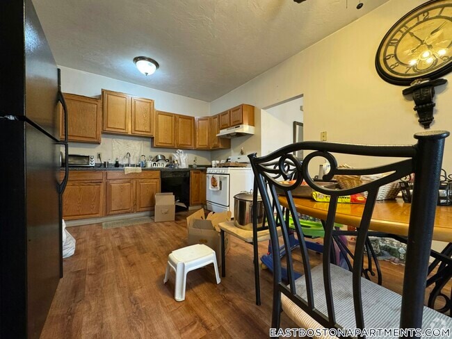 Building Photo - 105 Addison St Rental