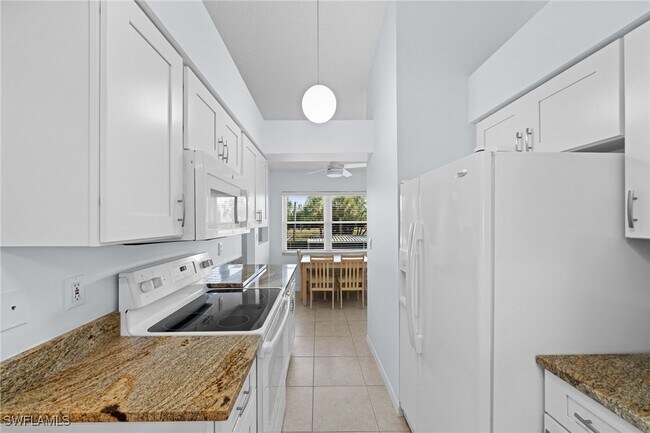 Photo - 121 Wading Bird Cir Unit B201