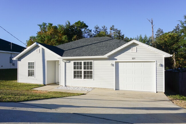 Photo - 321 Apple Dr