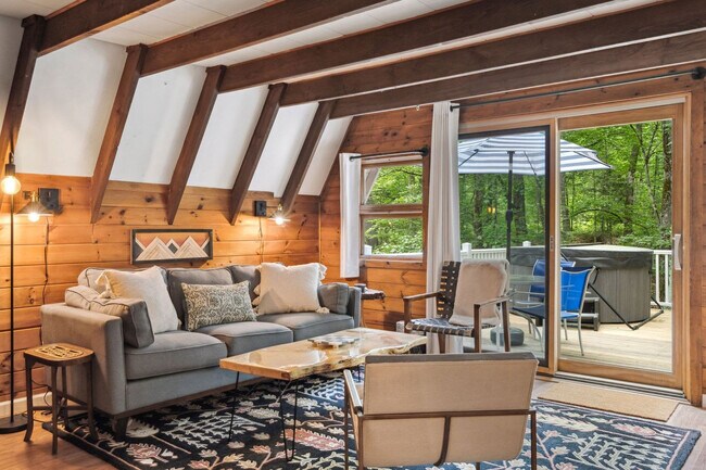 Photo - 51 Lake Pines Cir Unidad ID1333672P