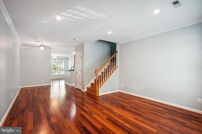 Photo - 45478 Whistling Terrace