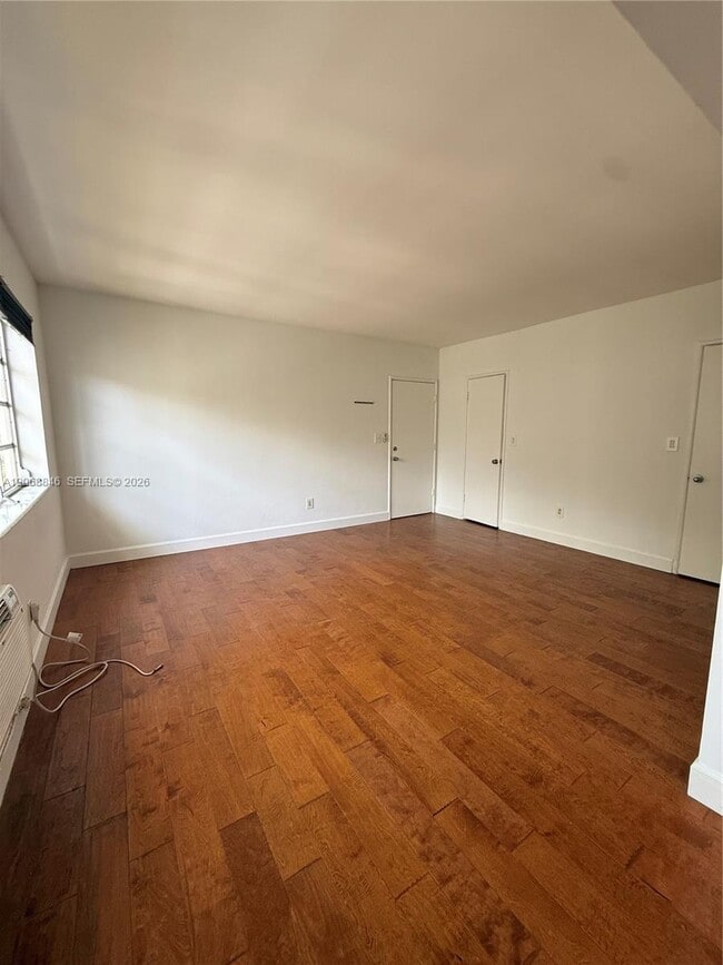 Photo - 1616 Michigan Ave Unit 15