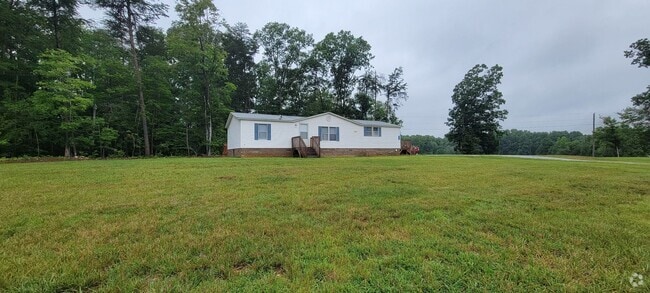 Building Photo - Ready to Move in Rental