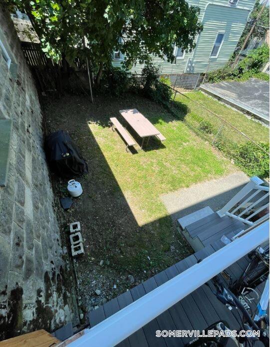 Photo - 18 Bond St Unit 1