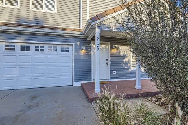 Photo - 5120 Perth St