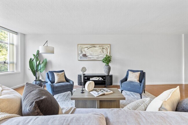 Photo - 80 Park St Unit 23