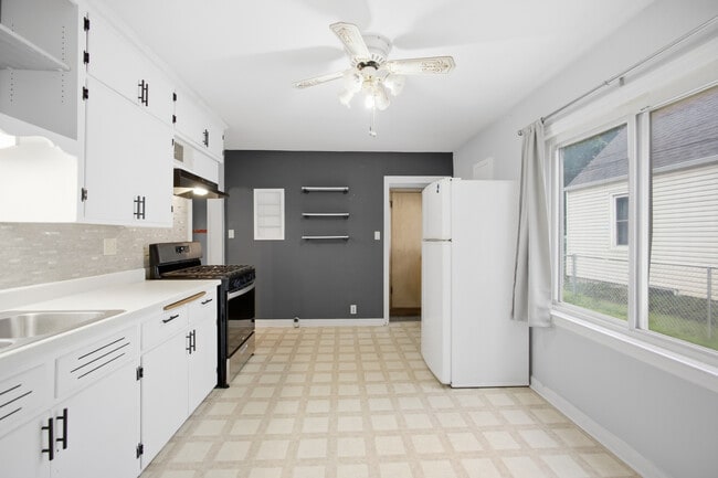 343 N 62nd St