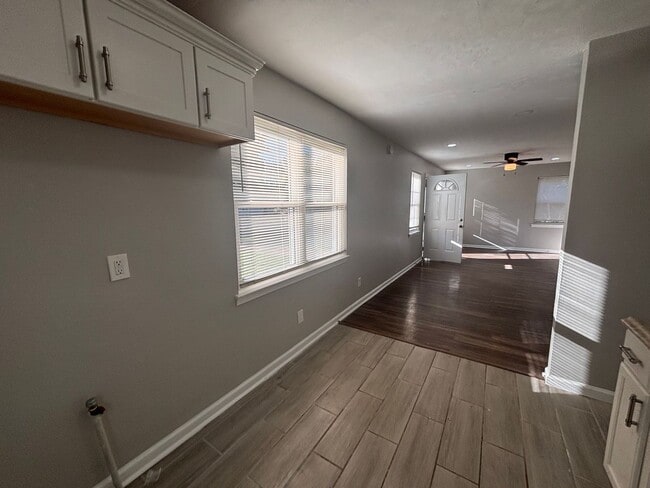 Photo - 4436 Ryan St