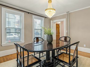 Photo - 114 Cabot St