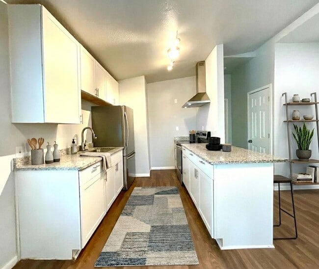 Photo - 710 Virginia Blvd