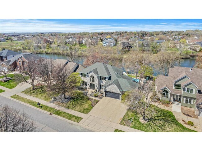 Photo - 14217 Footbridge Way